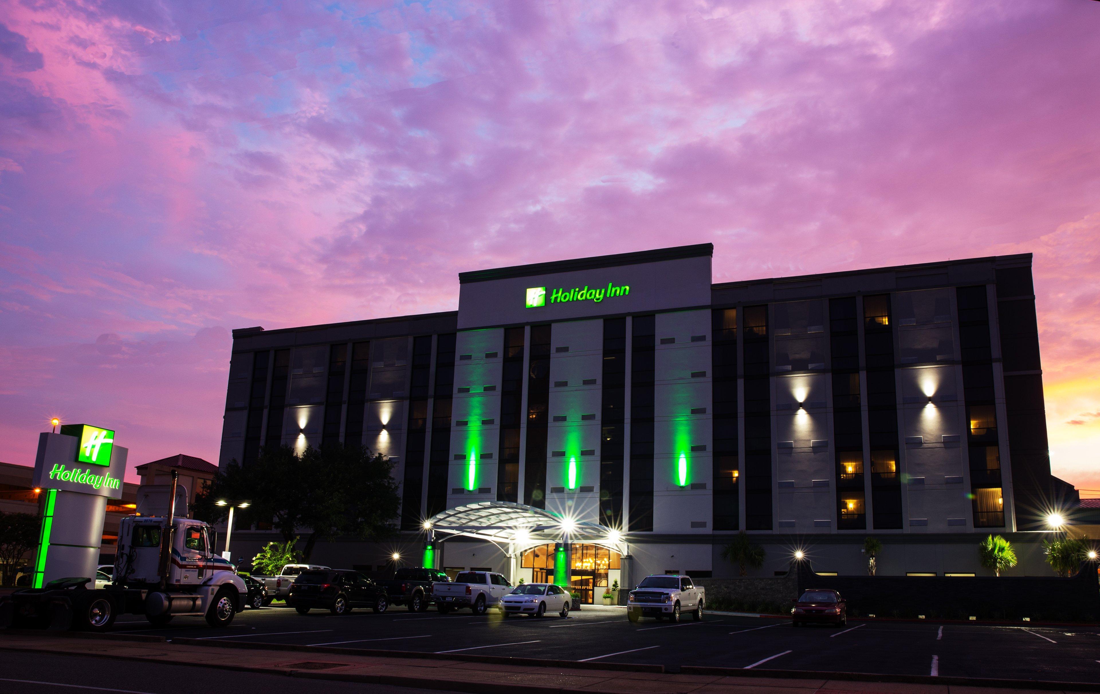 Holiday Inn Alexandria - Downtown By Ihg Exterior photo