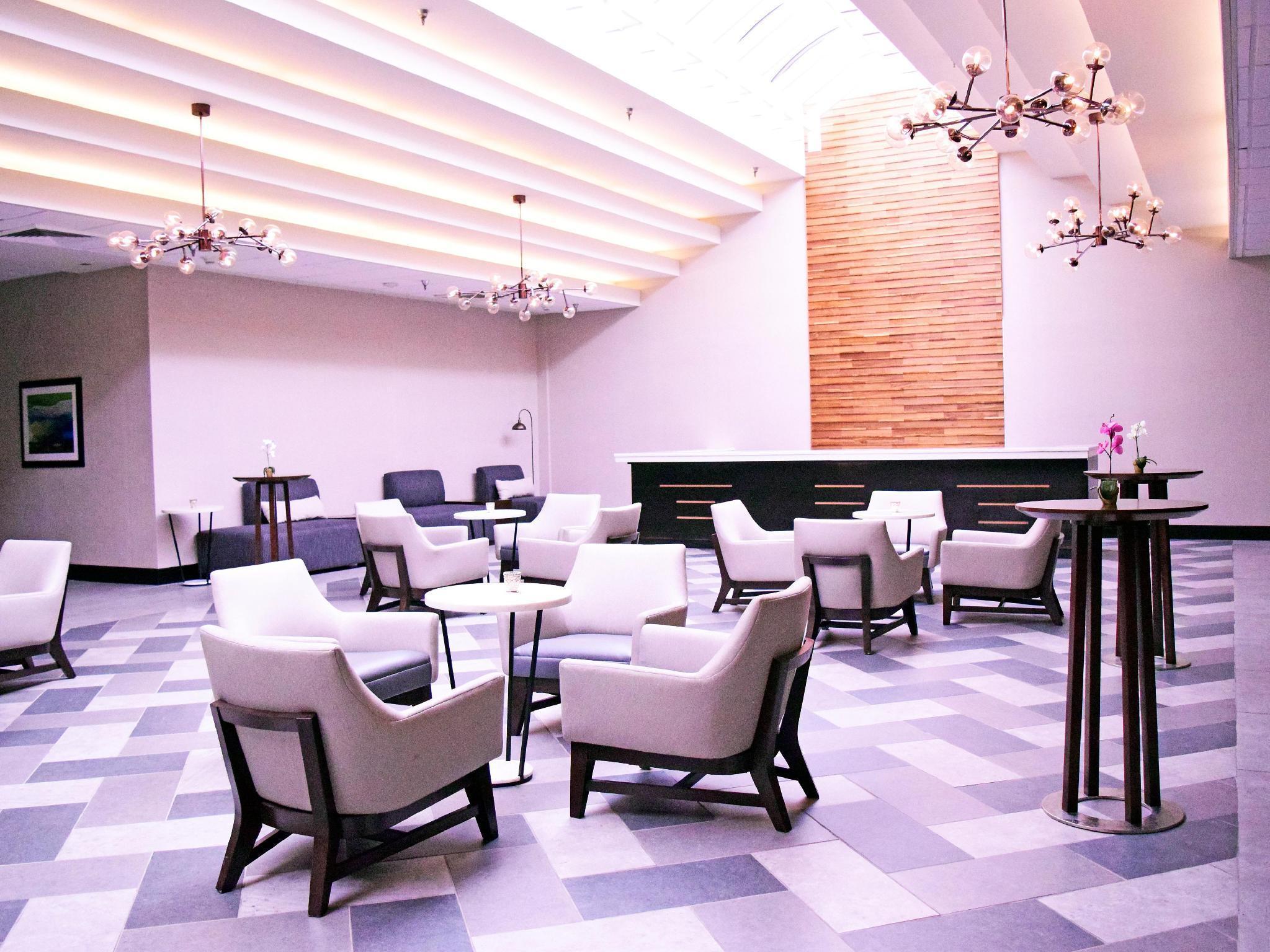 Holiday Inn Alexandria - Downtown By Ihg Exterior photo